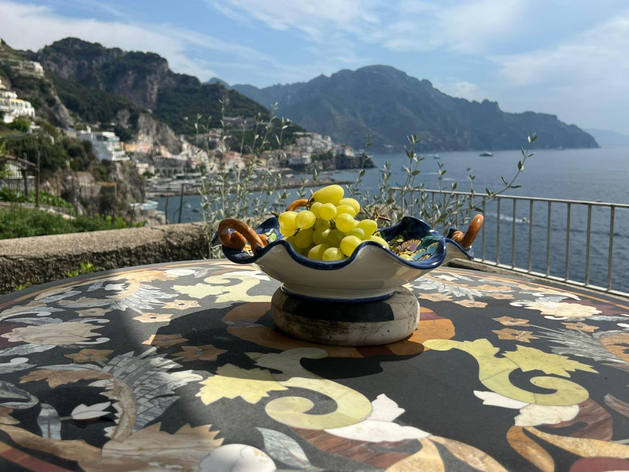 Appartamento Di Raphael Con Discesa Privata Al Mare Amalfi Dış mekan fotoğraf